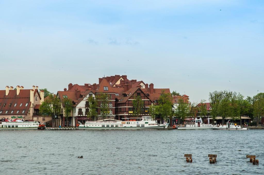 Mikolajki Apartamenty ภายนอก รูปภาพ